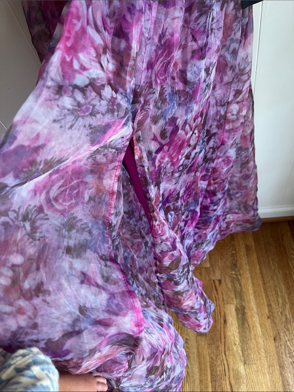 NWT Lulus Garden Floral Romance Sheer V-Neck Maxi Dress Sz Med - Picture 7 of 16